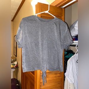 Cropped Gray Shirt size M